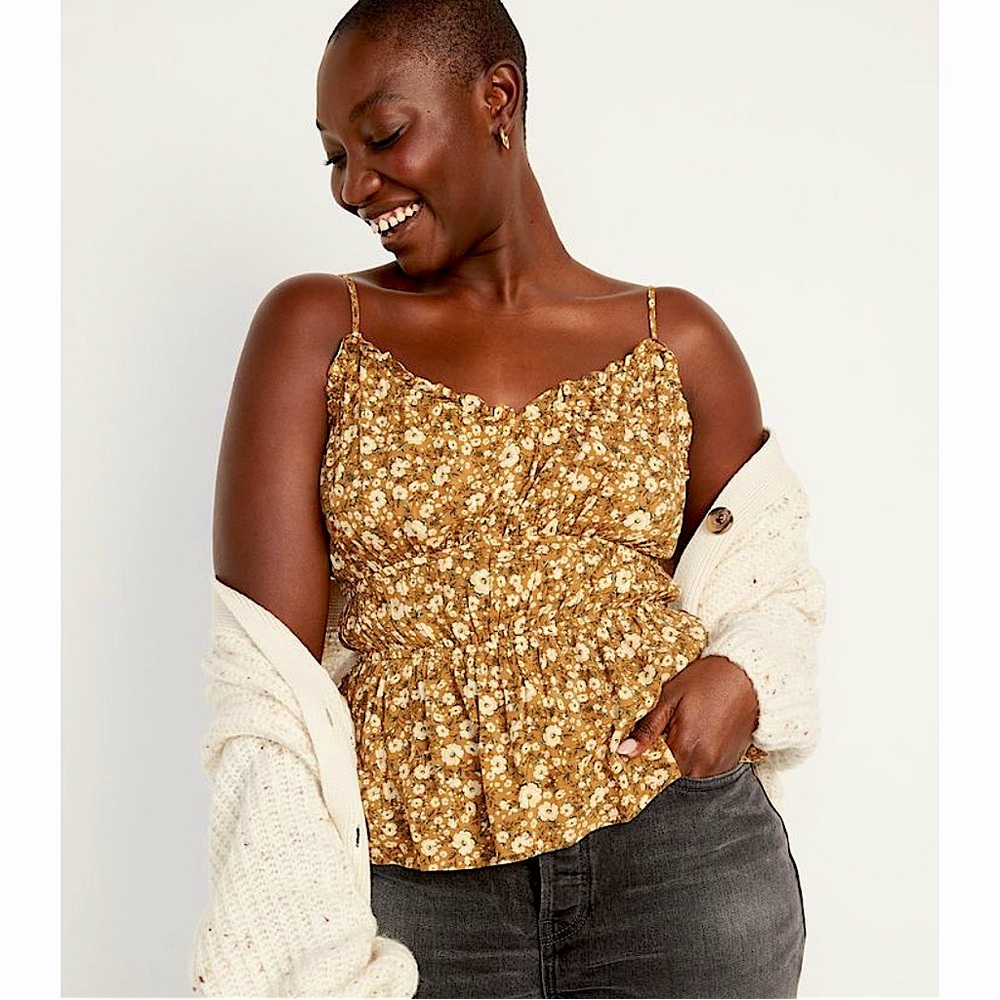 NWT Old Navy Floral Smocked Peplum Tank